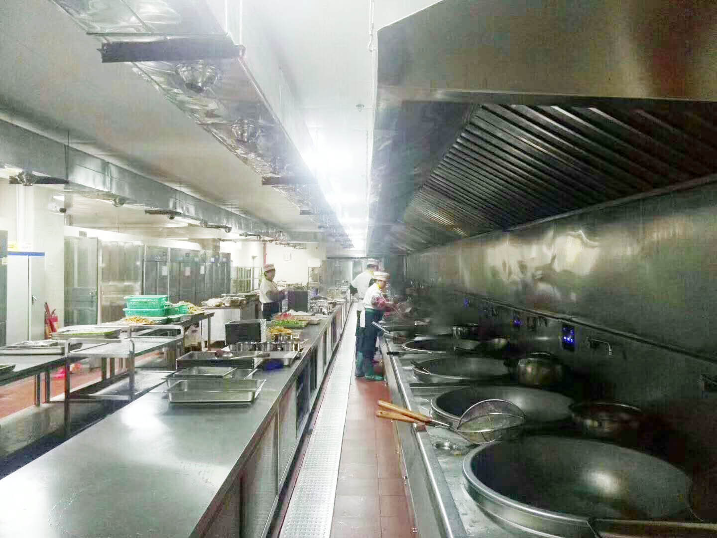 商用草莓污视频免费下载设备市场