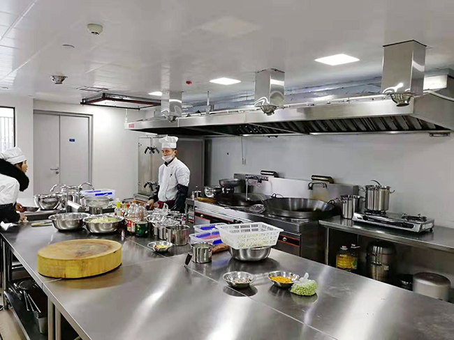 食堂草莓污视频免费下载设备